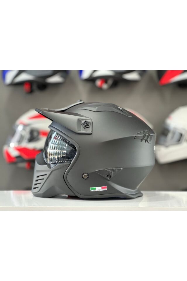 726X TOKYO MAT BLACK ÇENE AÇILIR GÜNEŞ VİZÖRLÜ KASK