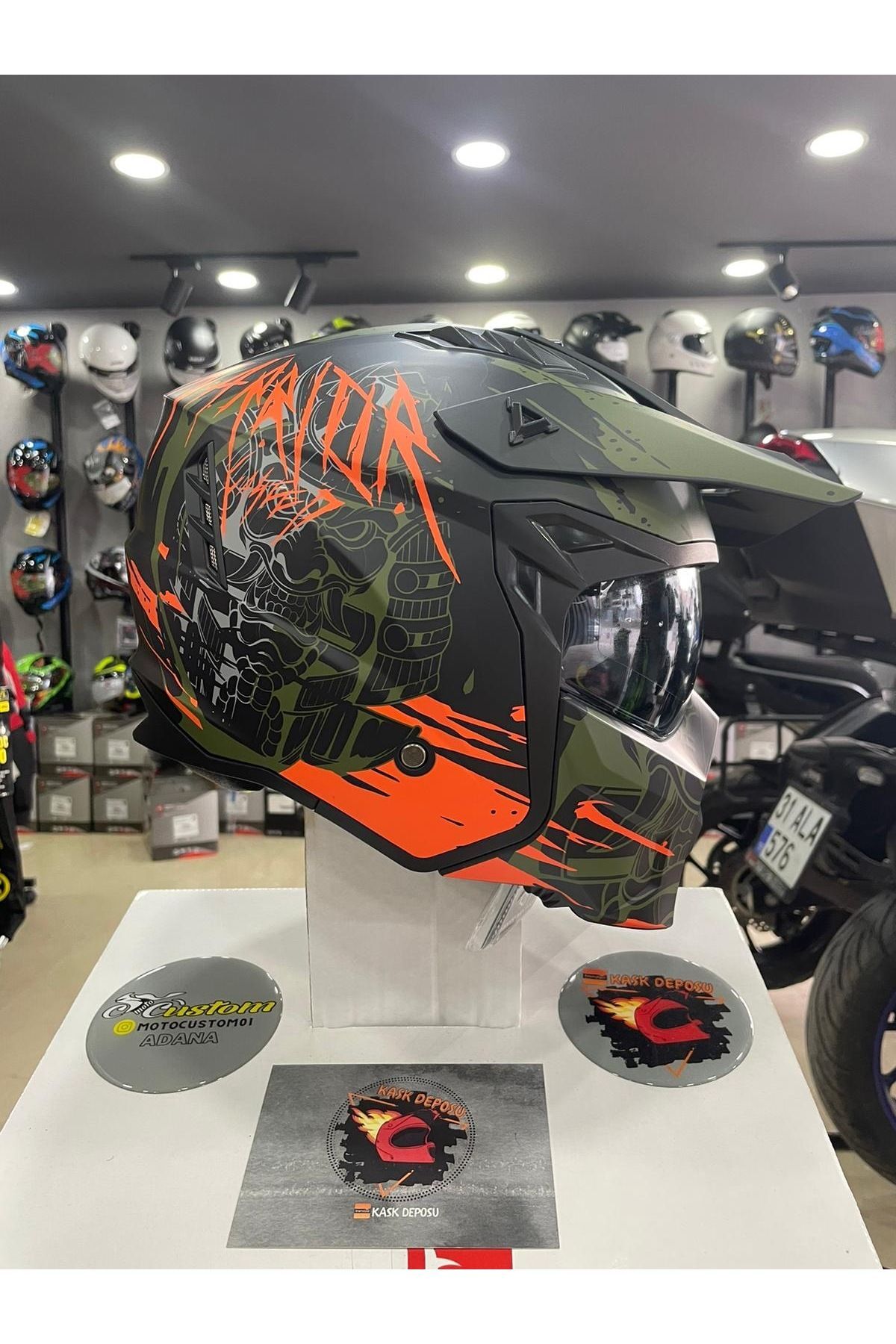 X1-X SEUL Matt Warrior Black Army Orange Moduler Kask