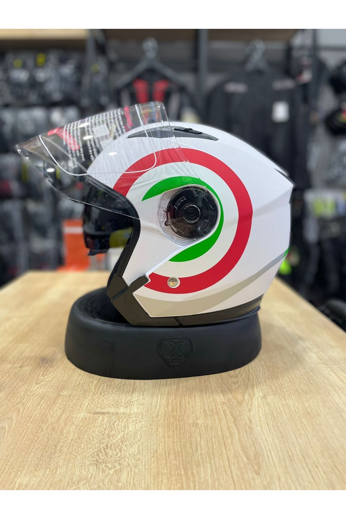 JK-526 GÜNEŞ VİZÖRLÜ YARIM KASK