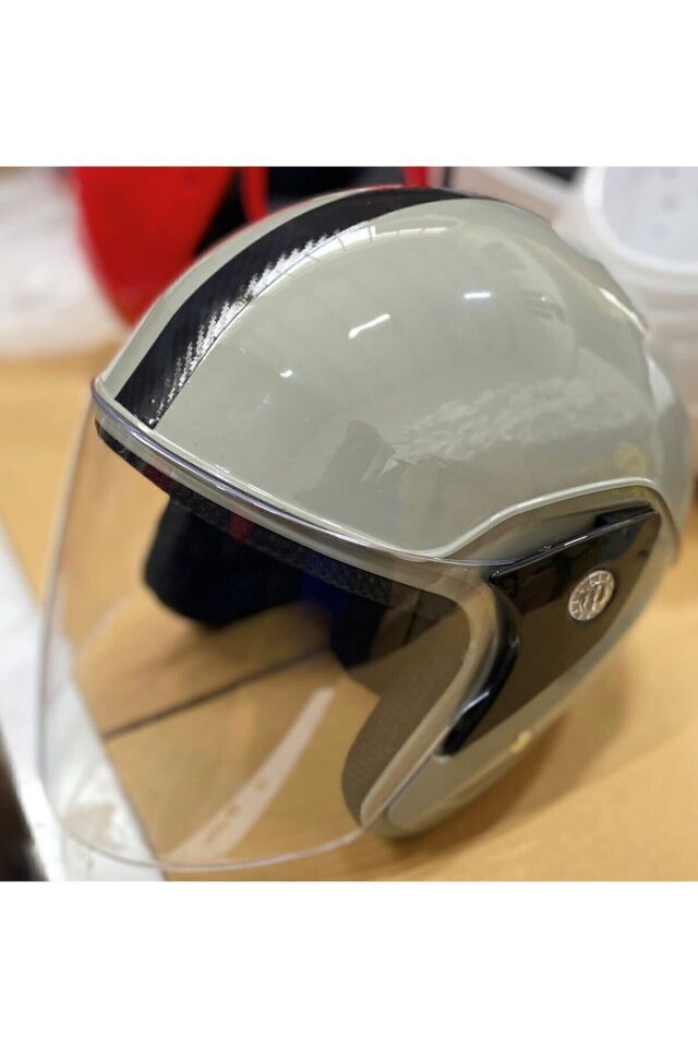 Kırılmaz Özellikli Motosiklet Yarım Kask
