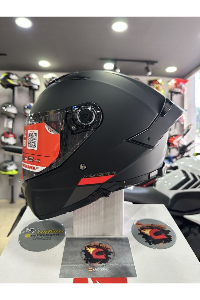 Helmets Thunder 4 SV Mat Siyah Full Face Motosiklet Kaskı