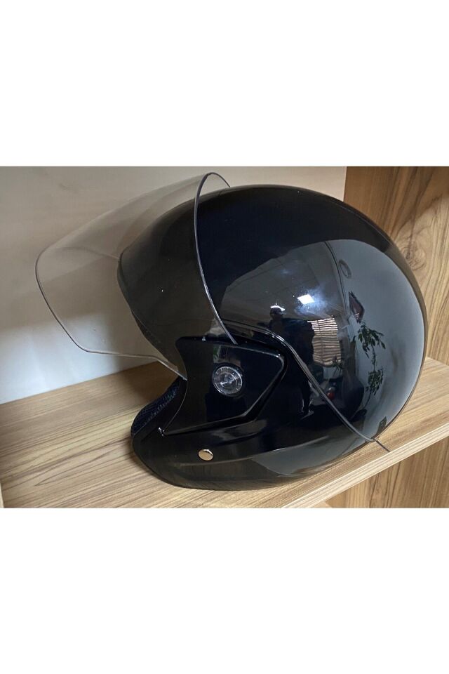 Kırılmaz Özellikli Motosiklet Kaskı