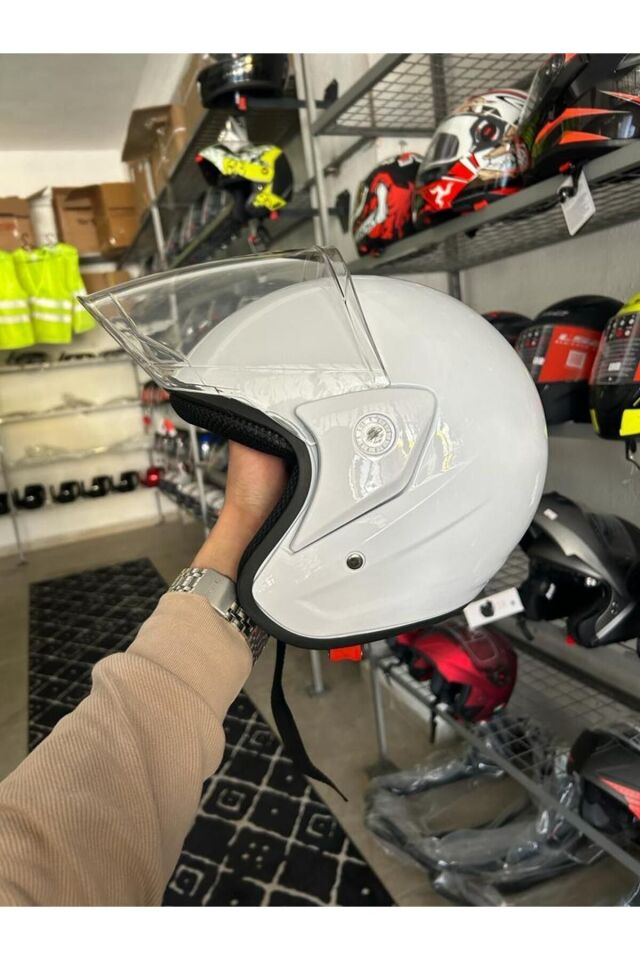 YARIM MOTORSİKLET KASKI 1 SINIF KALİTE BEYAZ