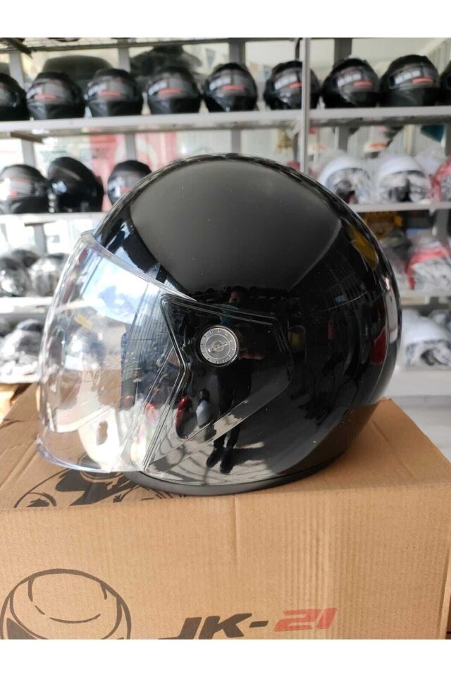 Motosiklet Yarım Kask Parlak Siyah Ece Belgeli 1'inci Sınıf