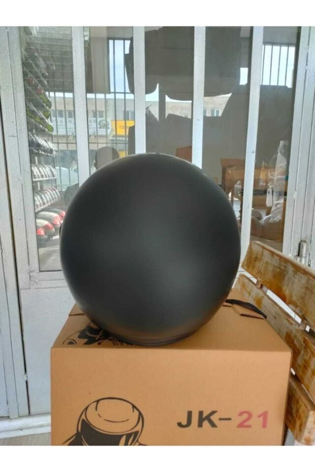 Yarım Kask Üniversal Kalıp 1 Sınıf Ürün Mat Siyah